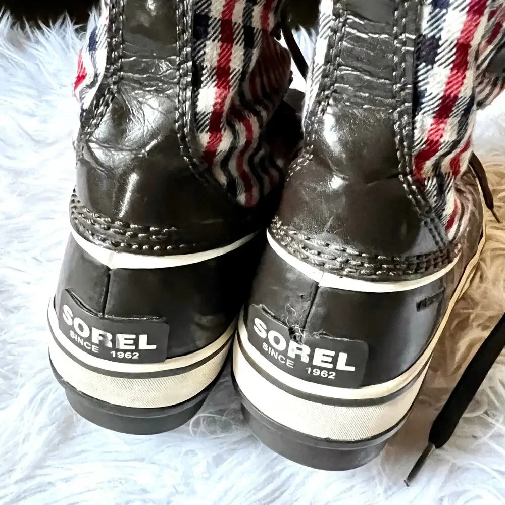 Sorel Tivoli Tall Red Plaid Snow Boots 7 Waterproof Winter Boots
